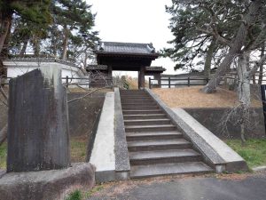 反射炉 門　240320 (1 - 1)